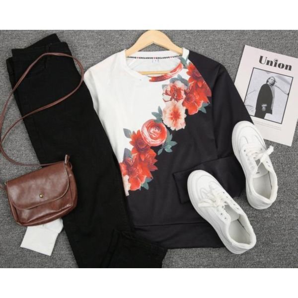 Stunning Round Neck Floral Long Sleeve Sweatshirt